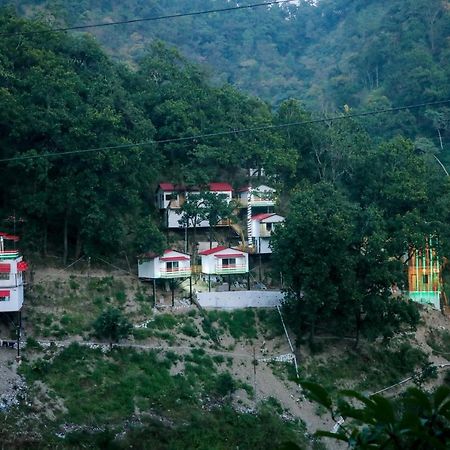 Suryoday Resort Lansdowne Luaran gambar