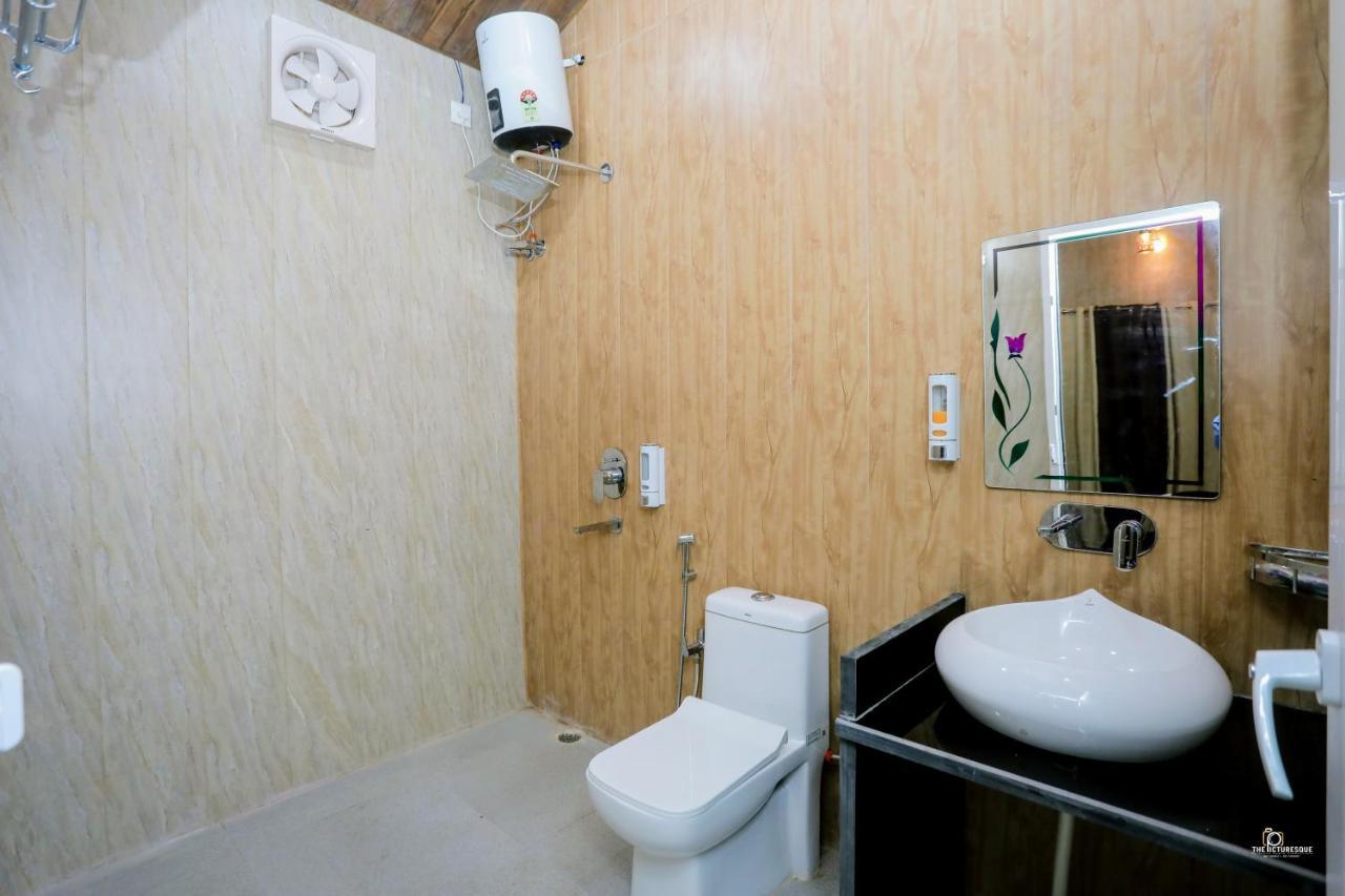 Suryoday Resort Lansdowne Luaran gambar