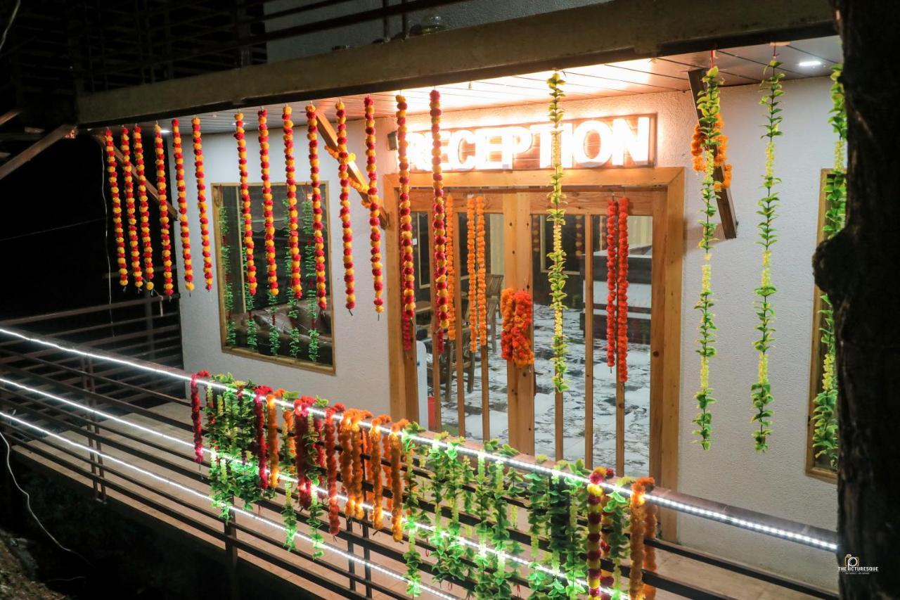 Suryoday Resort Lansdowne Luaran gambar