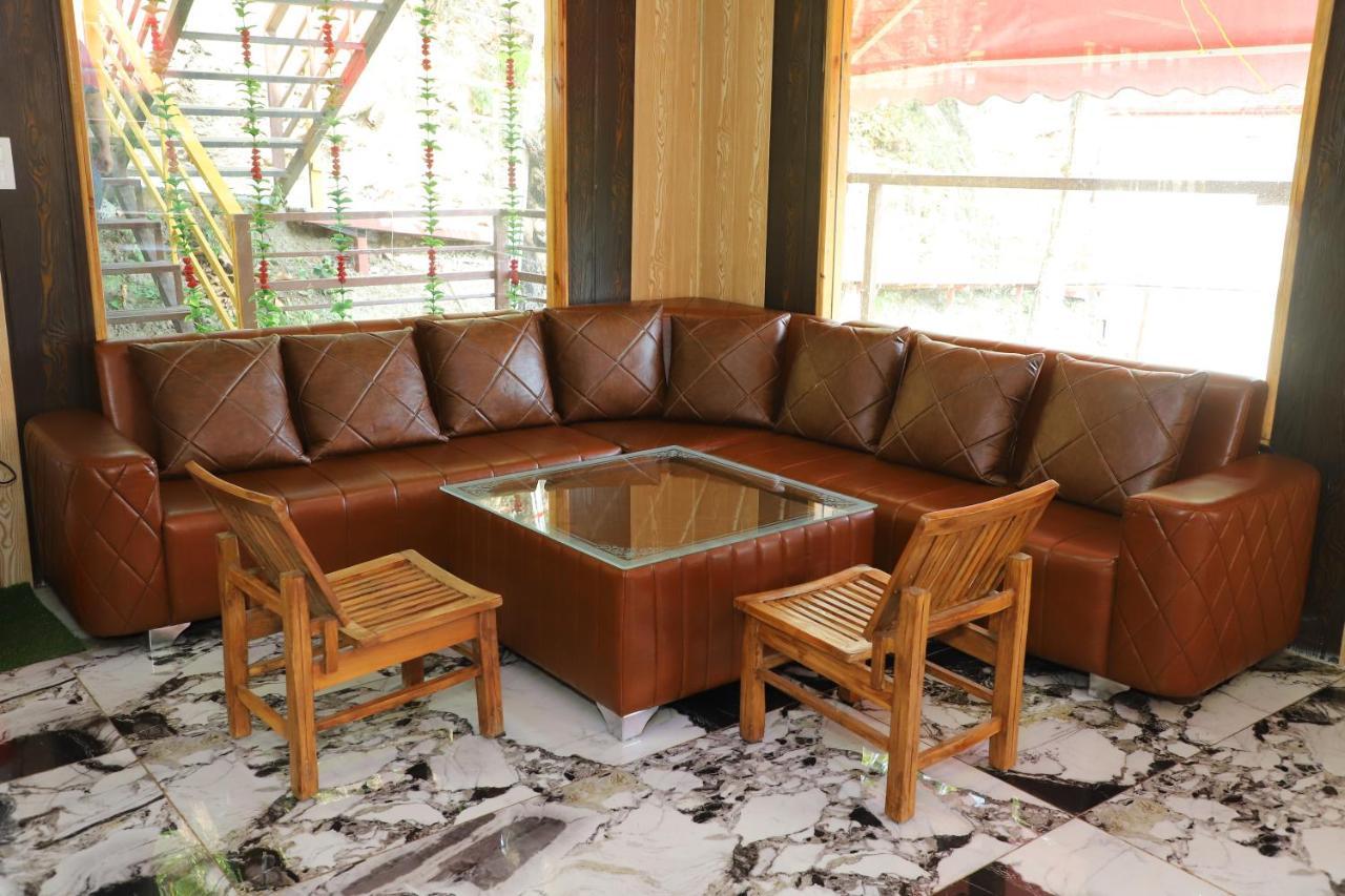 Suryoday Resort Lansdowne Luaran gambar