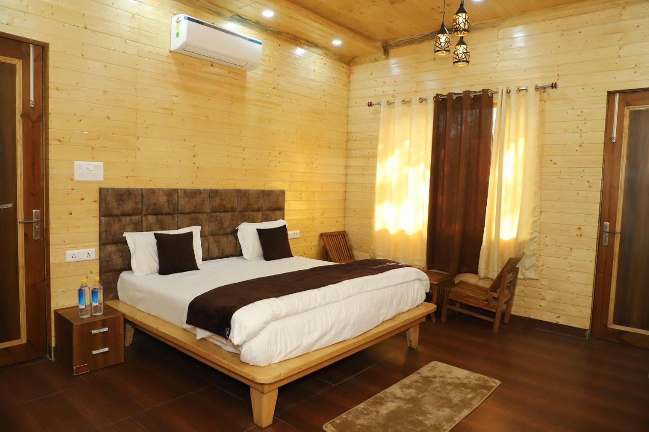 Suryoday Resort Lansdowne Luaran gambar